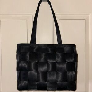 Harvey’s The Original seatbelt Bag